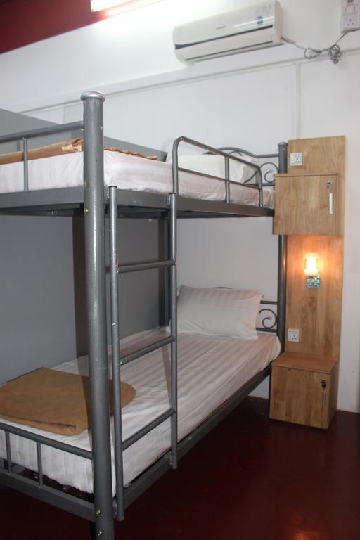 20Th Street Hostel Yangon Rum bild